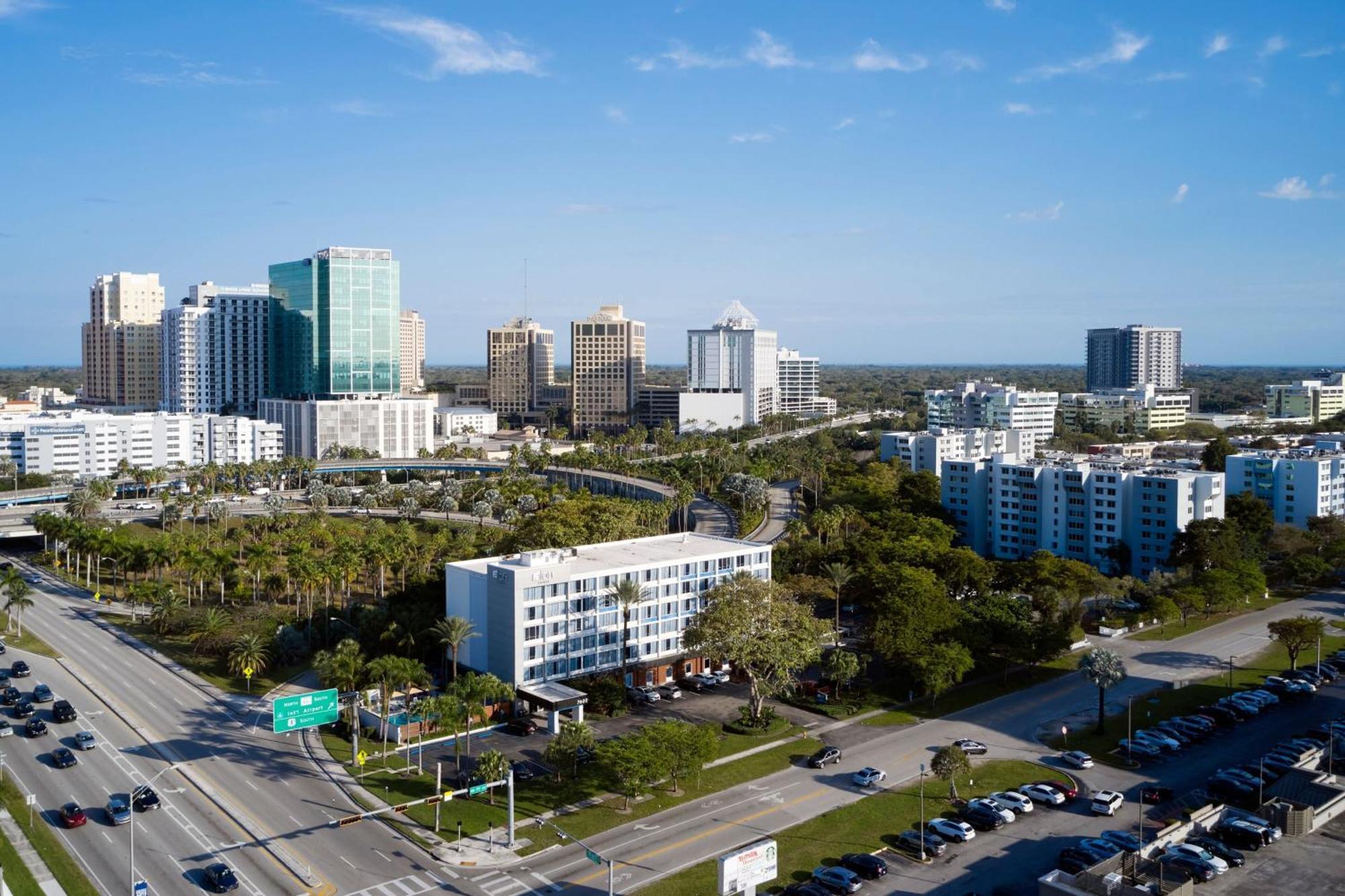 Aloft Miami Dadeland Hotel Kendall Exterior photo