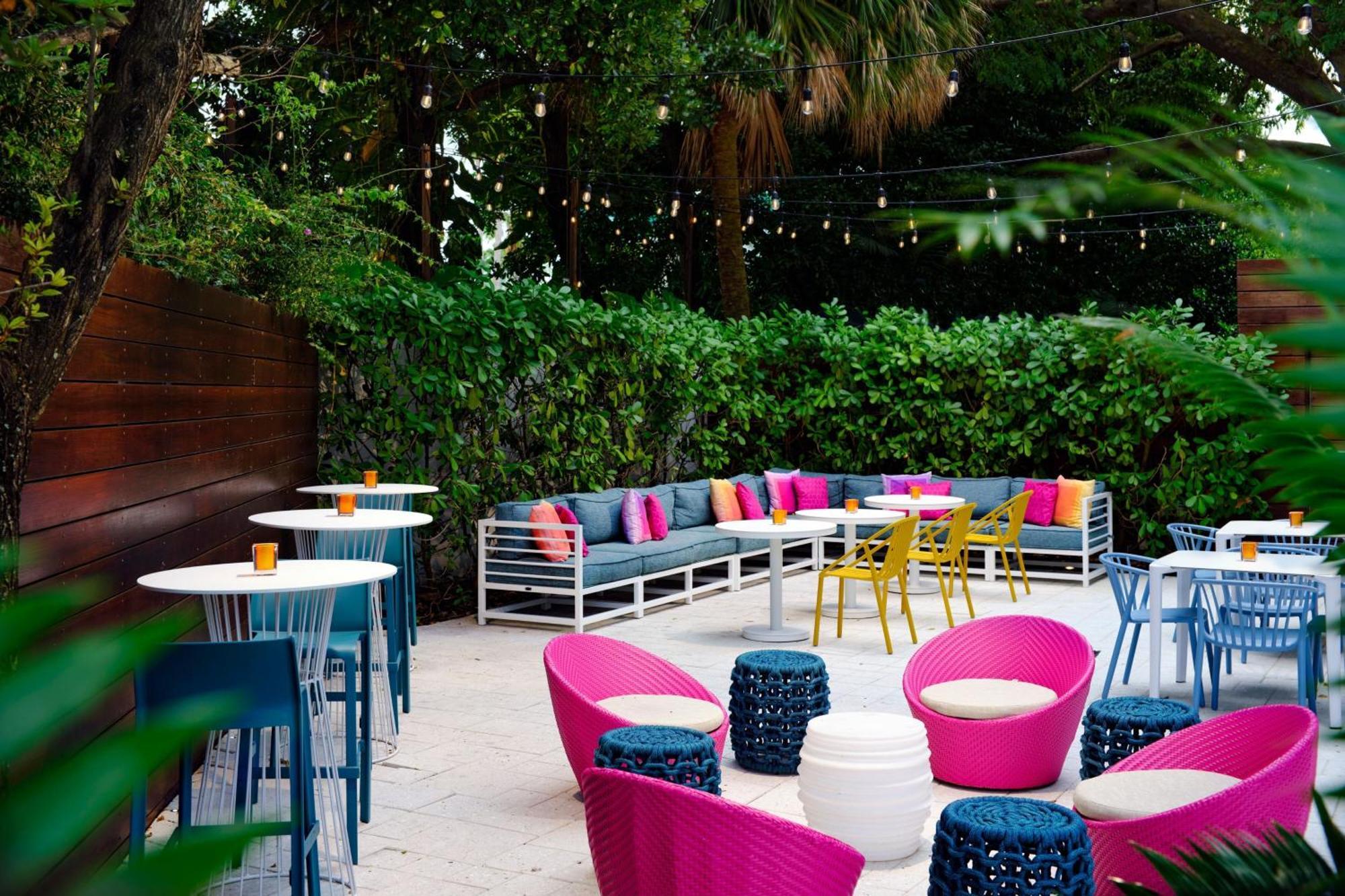 Aloft Miami Dadeland Hotel Kendall Exterior photo